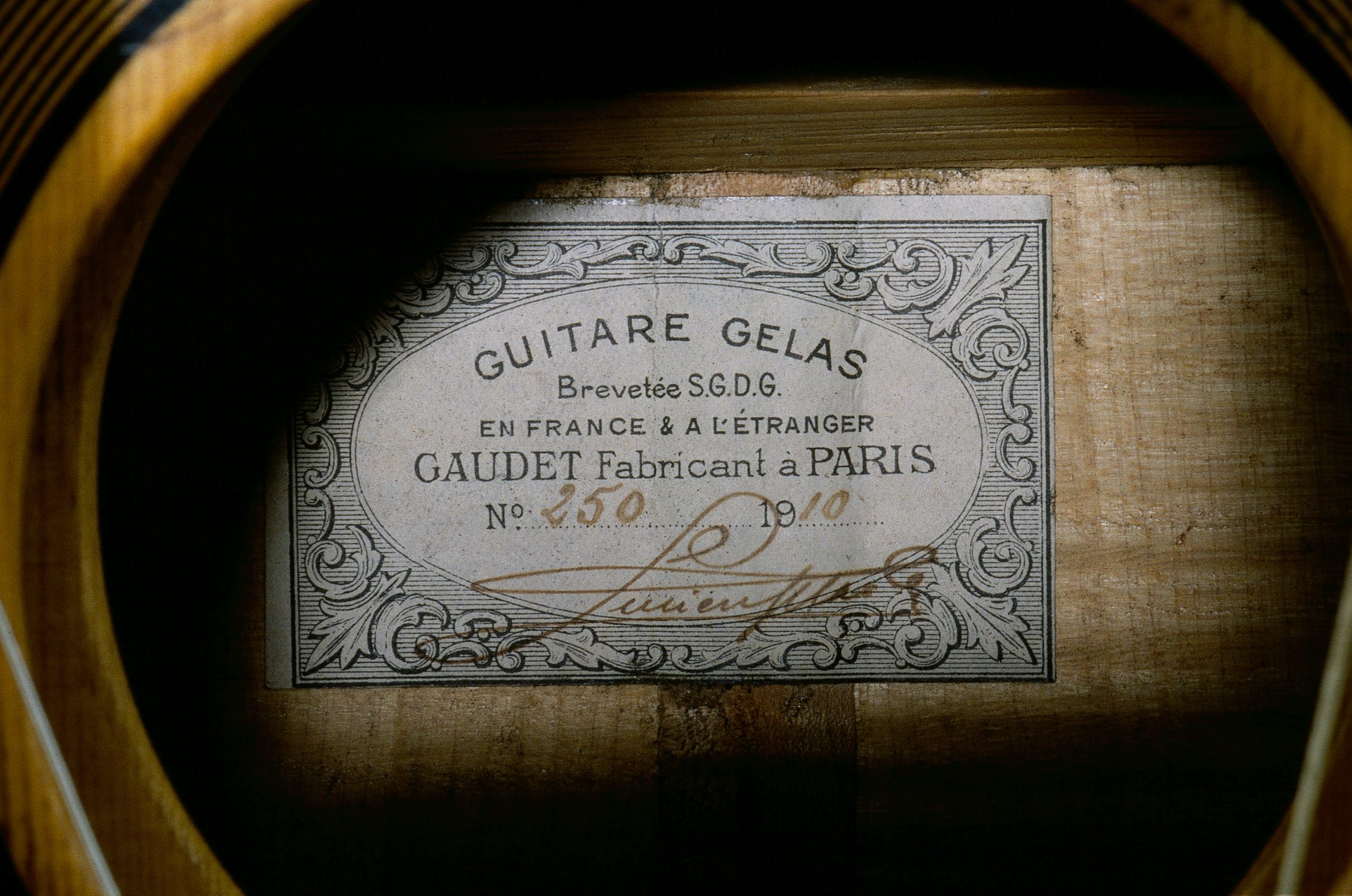 gelas label