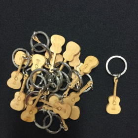 מחזיק מפתחות טנור